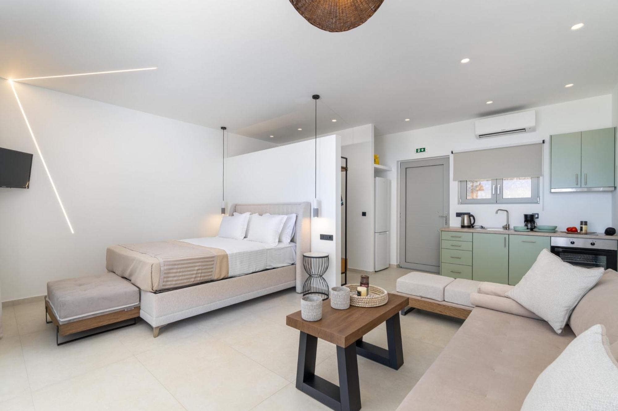 Mellamare Luxury Suites Athánion Exterior foto